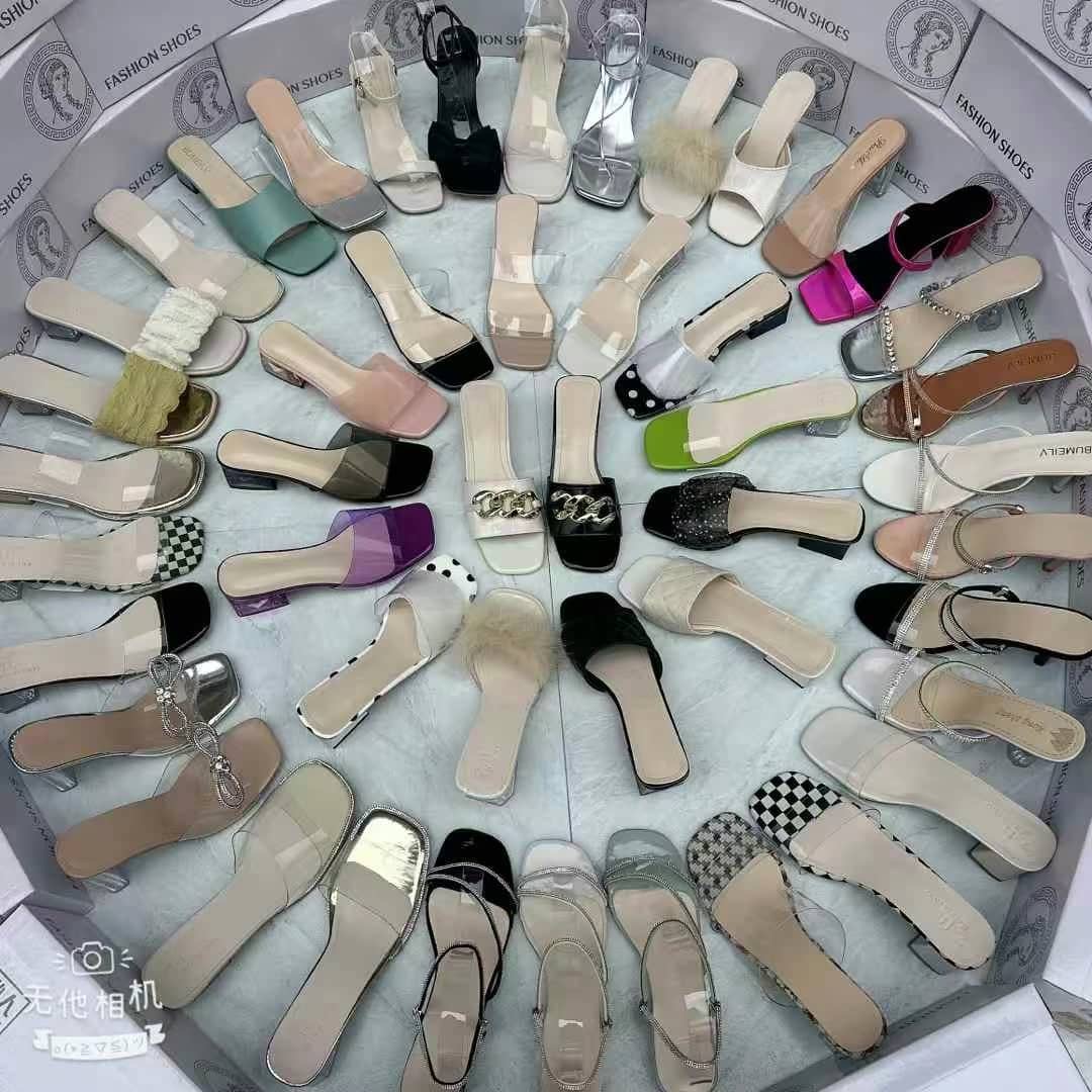 20 Pair Ladies Sandals